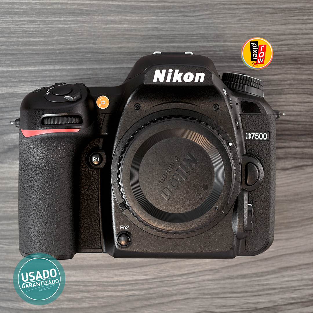 2-Nikon D7500