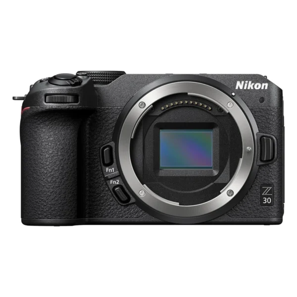 Cámara Nikon Z30 con lente kit NIKKOR Z 16-50mm para fotografía y grabación de video 4K. Nikon Z30 mirrorless compacta con sensor APS-C DX y enfoque automático rápido. Cámara Nikon Z30 con lente zoom 16-50mm VR ideal para creadores de contenido y vlogging. Nikon Z30 ligera y portátil con excelente calidad de imagen para uso diario y profesional. Cámara Nikon Z30 con lente NIKKOR Z 16-50mm perfecta para retratos, viajes y contenido multimedia.