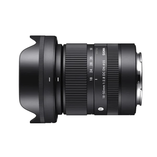 Lente Sigma 18-50mm F2.8 DC DN Contemporary para Sony E APS-C con apertura constante y excelente calidad de imagen para fotografía y video. Objetivo Sigma 18-50mm F2.8 compatible con cámaras Sony APS-C mirrorless ideal para retratos, viajes, fotografía urbana y creación de contenido. Sigma 18-50mm F2.8 DC DN Contemporary con enfoque automático rápido, diseño compacto y gran nitidez en todo el rango focal. Lente Sigma 18-50mm para Sony E ligero y versátil, perfecto para fotografía profesional, vlogging y producción audiovisual. Sigma 18-50mm F2.8 Contemporary para Sony APS-C con alto rendimiento óptico y excelente relación calidad precio para fotógrafos y creadores de contenido.