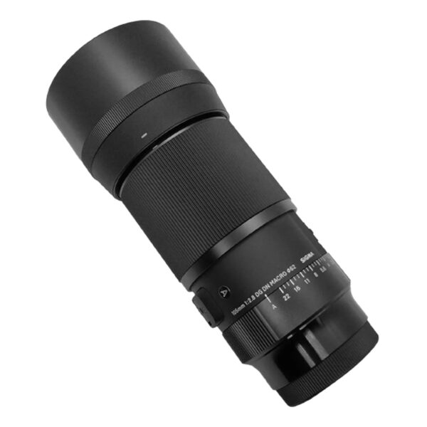 Sigma 28-105 mm f/2.8 DC DN Contemporary (Sony E, APS-C). Zoom versátil con apertura f/2.8 constante (42–158 mm equiv.). Incluye estabilizador óptico y enfoque rápido. Ideal para viajes y eventos, capturando desde paisajes hasta detalles lejanos con alta calidad.